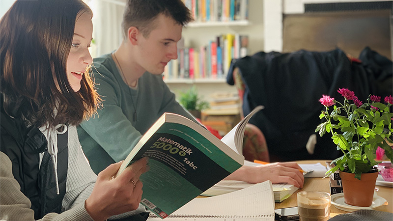FolkisUng – en väg till studier och arbete
