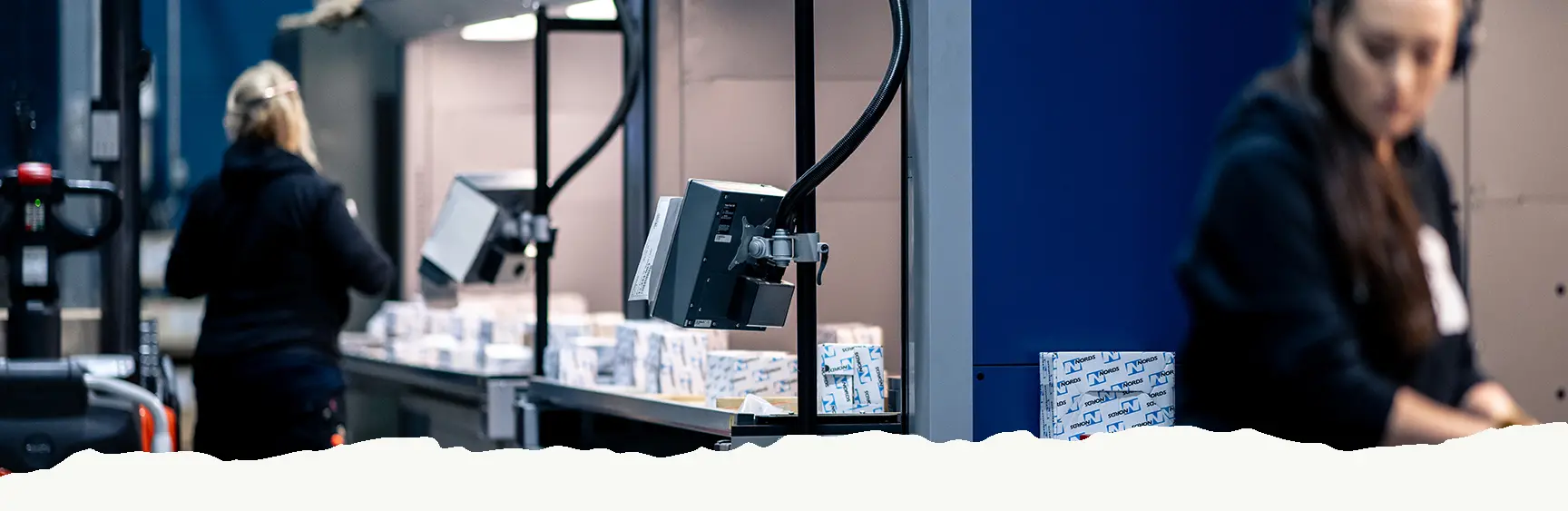 Water cutting machine