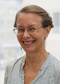 Porträtt Kajsa Stinnerbom hemslöjdskonsulent