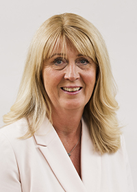 Porträttfoto av Gunilla Evers