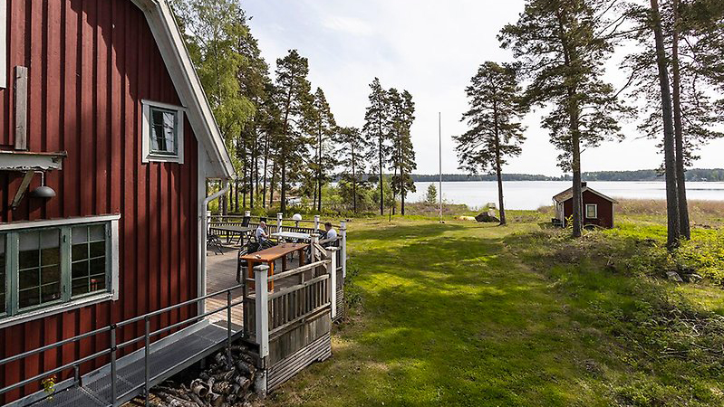 Utsikt från huset över Vänern.
